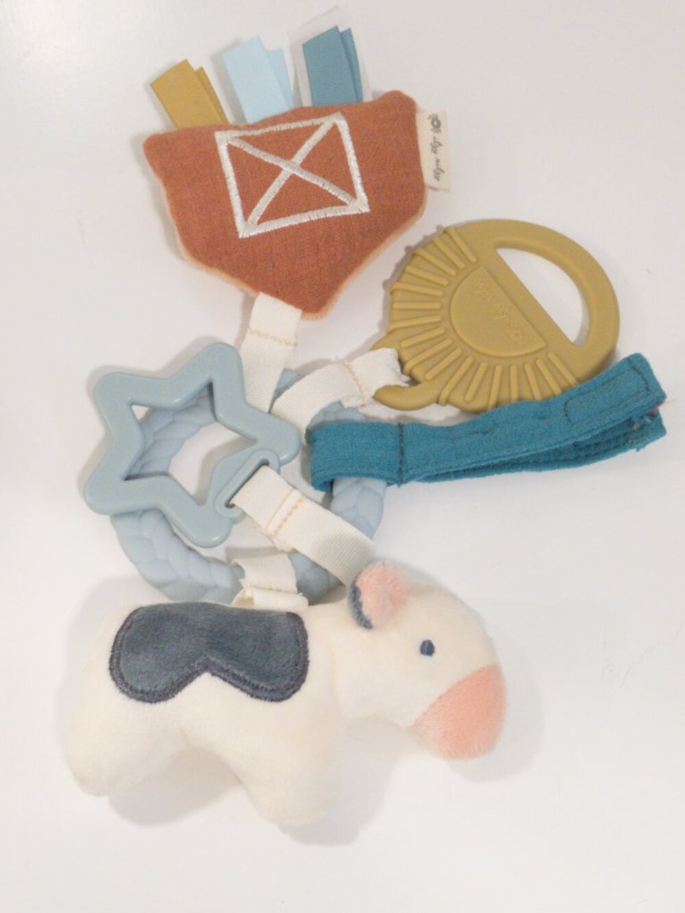 Itzy Ritzy Teething Activity Toy Crinkle Jingle Teether Sensory Farm Cow NWOT